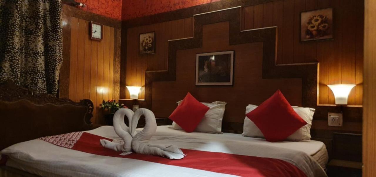 Goroomgo Ankur Lake View Mall Road Nainital - Prime Location With Luxury Room Экстерьер фото
