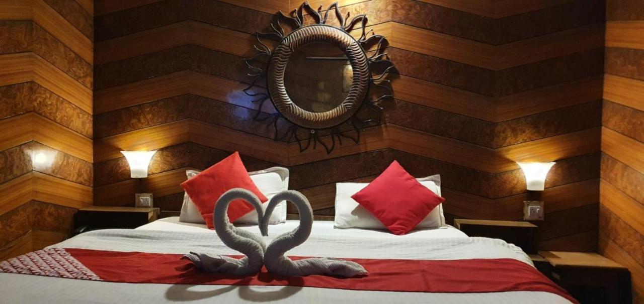 Goroomgo Ankur Lake View Mall Road Nainital - Prime Location With Luxury Room Экстерьер фото