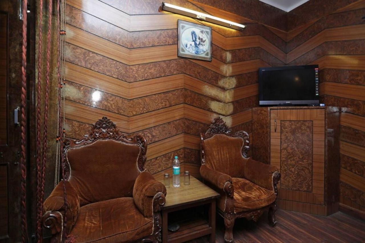 Goroomgo Ankur Lake View Mall Road Nainital - Prime Location With Luxury Room Экстерьер фото